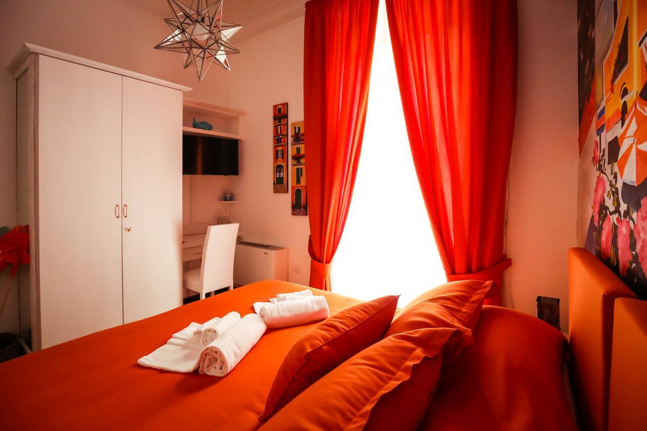 Doppel- oder Zweibettzimmer
